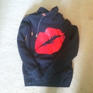 Grey hooded sweatshirt with red lips